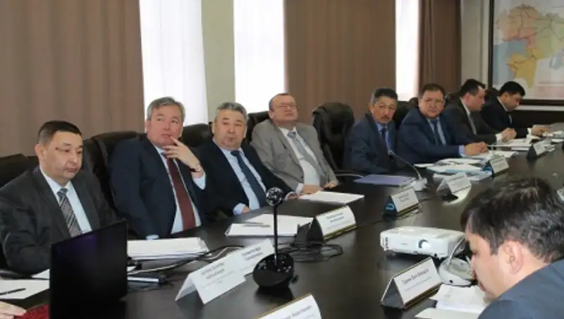 По итогам 2016 года планируется сдать в эксплуатацию 434 км автодорог