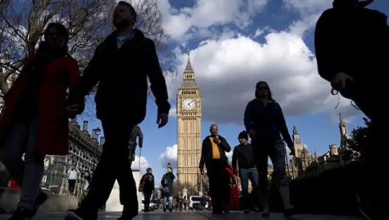 Британские власти перенесли срок повышения пенсионного возраста на 7 лет