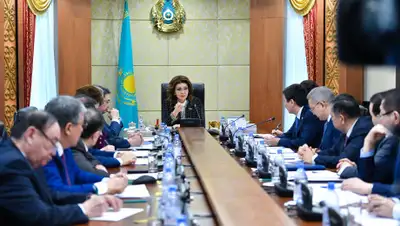 Пресс-служба Сената Парламента РК, фото - Новости Zakon.kz от 13.02.2020 17:19