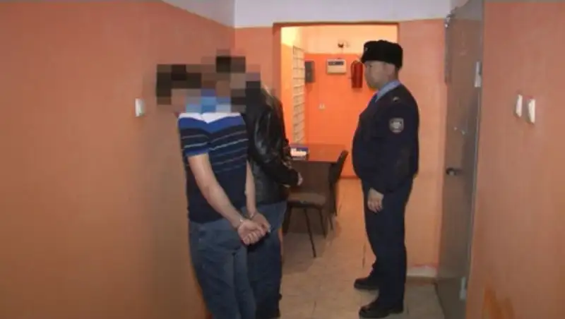 Подозреваемые в групповом изнасиловании задержаны в Алматинской области