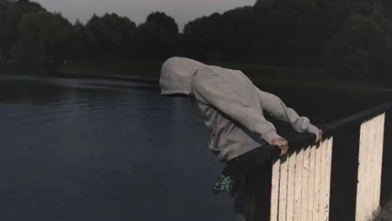 С начала года 834 казахстанца совершили суицид