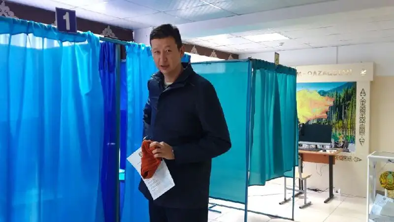 выборы, фото - Новости Zakon.kz от 20.11.2022 13:37