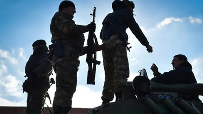 ОБСЕ обнаружила под Донецком неопознанную военную колонну