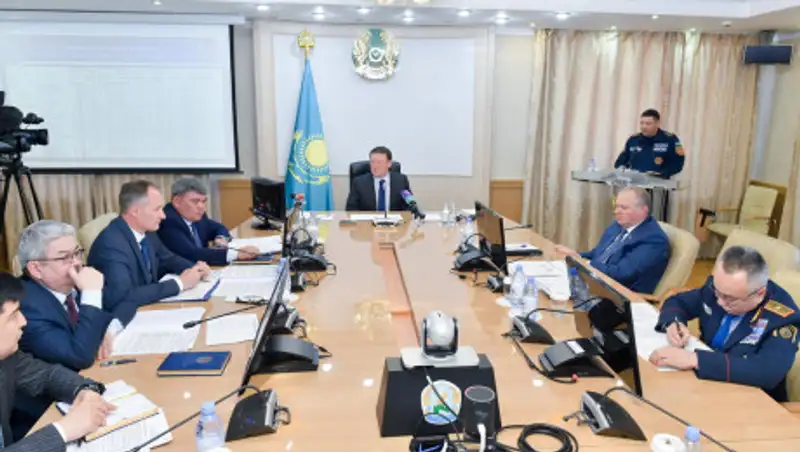 Аким СКО поручил усилить взаимодействие со службами ЧС соседних регионов