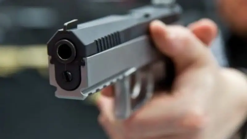 В Лос-Анджелесе неизвестный открыл стрельбу по консульству Китая