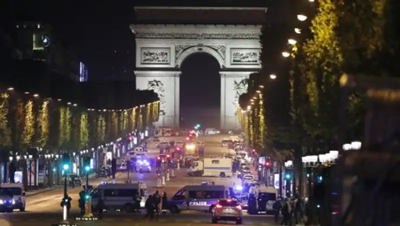 По факту стрельбы в центре Парижа открыто следствие по статьям о терроризме
