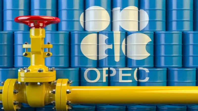 ОПЕК+ пересмотрит сделку по нефтедобыче