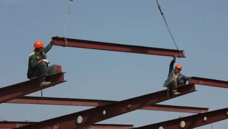 Двое рабочих упали с высоты в Экибастузе