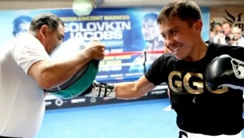 Головкин пообещал судье сохранить жизнь Джейкобсу