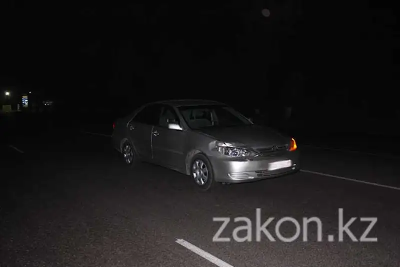 Смерть на Кульджинке в Алматы - водитель Тойоты сбил пешехода (фото) Смерть на Кульджинке в Алматы - водитель Тойоты сбил пешехода (фото), фото - Новости Zakon.kz от 12.11.2013 17:40