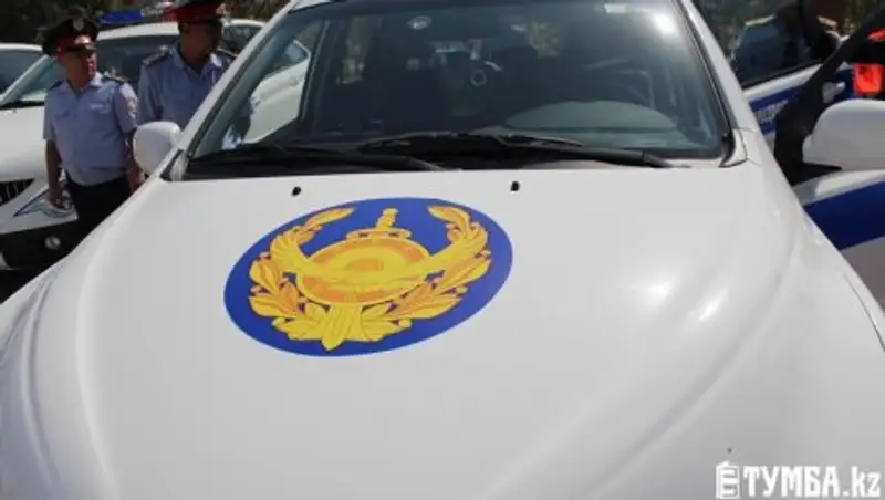 Актауский полицейский добился выплаты морального вреда за скандальное видео