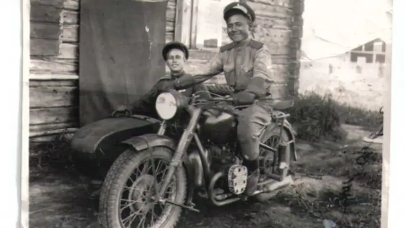 По биографии моего отца-фронтовика Сарсекеева Нуржана можно изучать историю страны