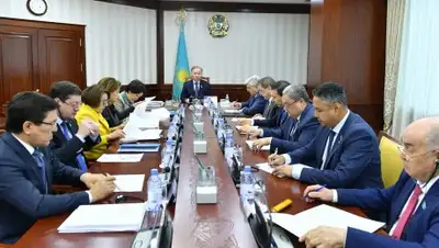 Мажилис РК, фото - Новости Zakon.kz от 09.04.2018 16:04