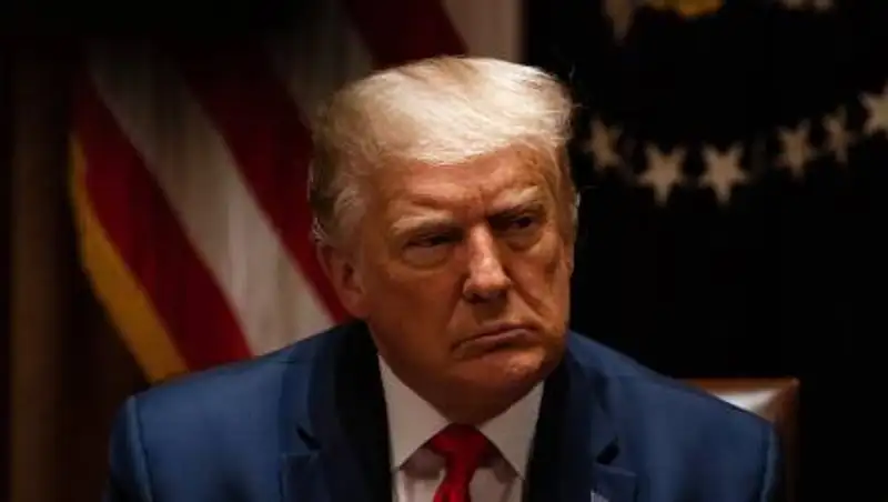 Трамп назвал сильно преувеличенными данные по COVID-19 в США