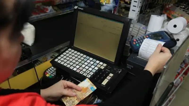 Продавцам на рынках возместят покупку онлайн-кассовых аппаратов