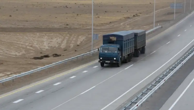 РК и КР пересмотрят Межправительственное соглашение об автомобильных перевозках 