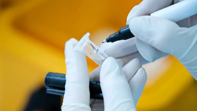 В Казахстане зафиксировали спад заболеваемости КВИ за сутки