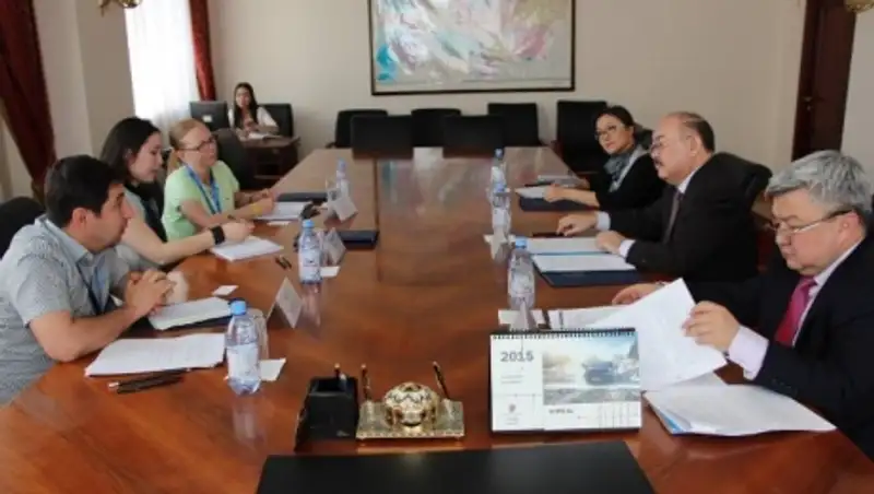 Представители Алматинского суда встретились с наблюдателями ОБСЕ