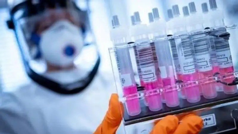 Аргентина купила у AstraZeneca 22 млн доз вакцины от коронавируса