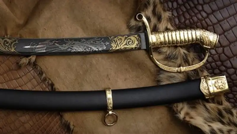 В Риддере парень нанес 44 удара сувенирным клинком в спину другу