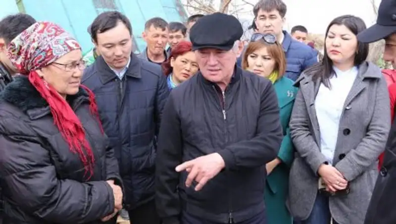 Б.Сапарбаев распорядился ускорить оценку ущерба и оказание помощи пострадавшим от паводка