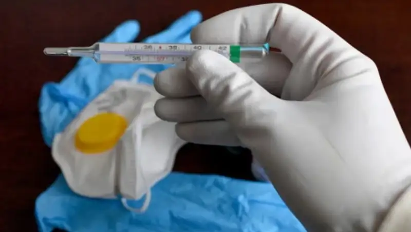 У двух абитуриентов обнаружили высокую температуру на ЕНТ