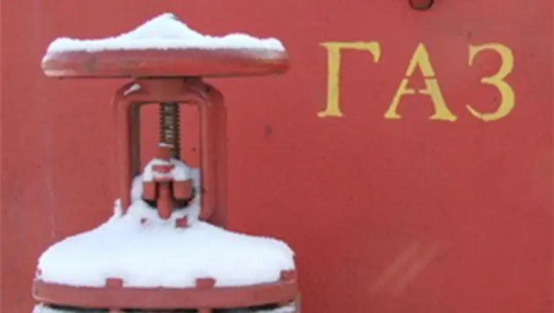 В Жамбылской области из-за морозов деформировался надземный газопровод