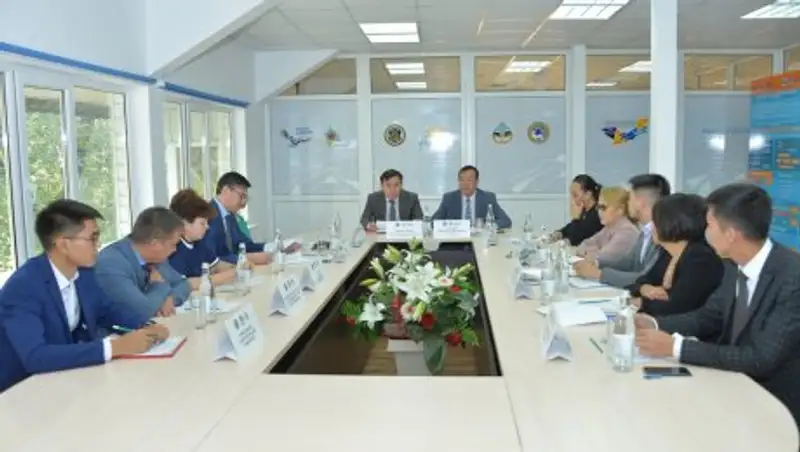 Вузы Алматы обсудили распределение грантов совместно с АДГСиПК