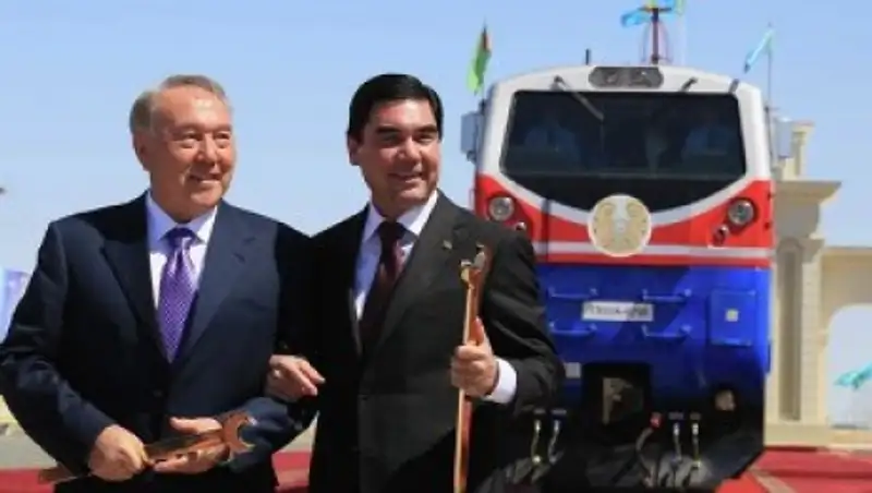 Президенты Казахстана, Ирана и Туркмении откроют ж/д коридор на маршруте "Север - Юг"