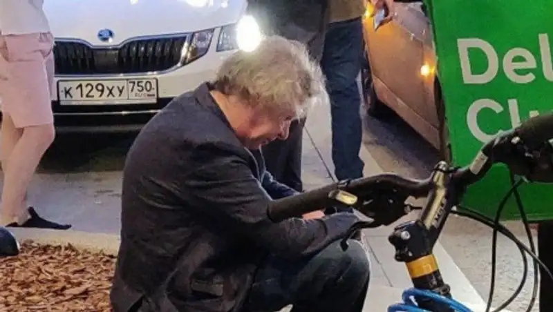 Адвокат Ефремова не согласен с тем, что он хронический алкоголик