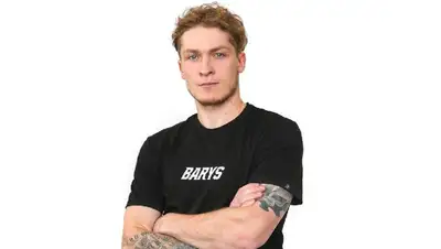 барыс, нападающий, никита михайлис, новый год, поздравление, фото - Новости Zakon.kz от 30.12.2021 09:46