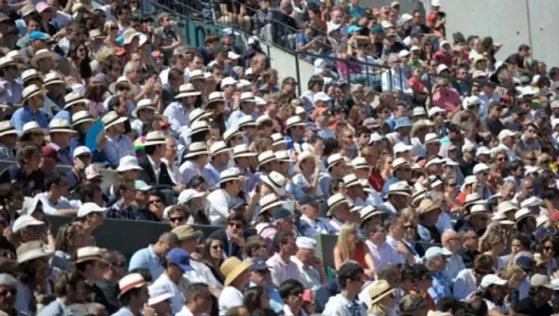 На зрителей Roland Garros упало табло