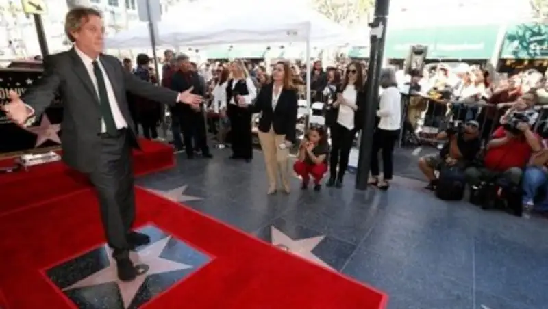 На Аллее Славы в Голливуде открыли звезду Хью Лори