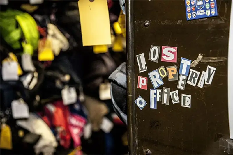 Бюро находок в Лондоне, фото - Новости Zakon.kz от 17.10.2013 21:19