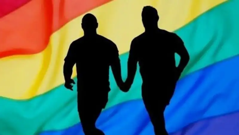 Пара геев из Атырау рассказала о своей необычной семейной жизни