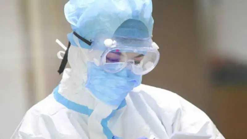 В Казахстане зафиксировали 199 заболевших коронавирусом