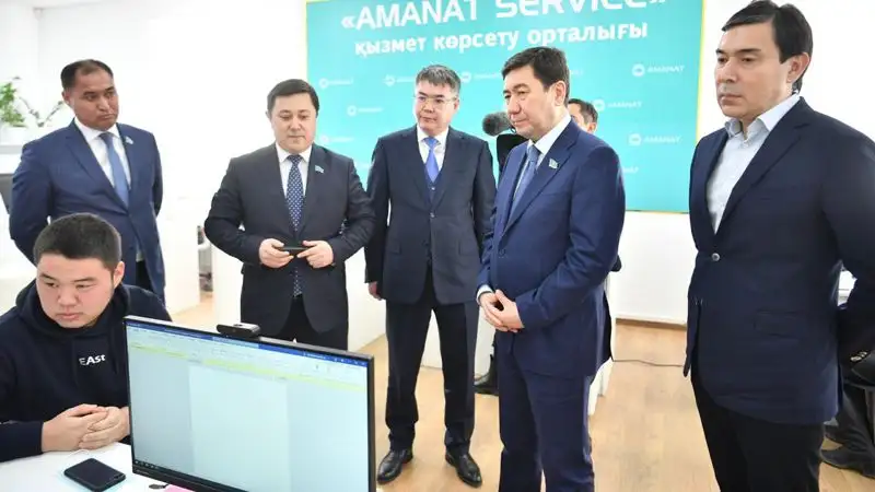 Ерлан Кошанов встретился с общественностью Атырауской области, фото - Новости Zakon.kz от 12.01.2023 18:51