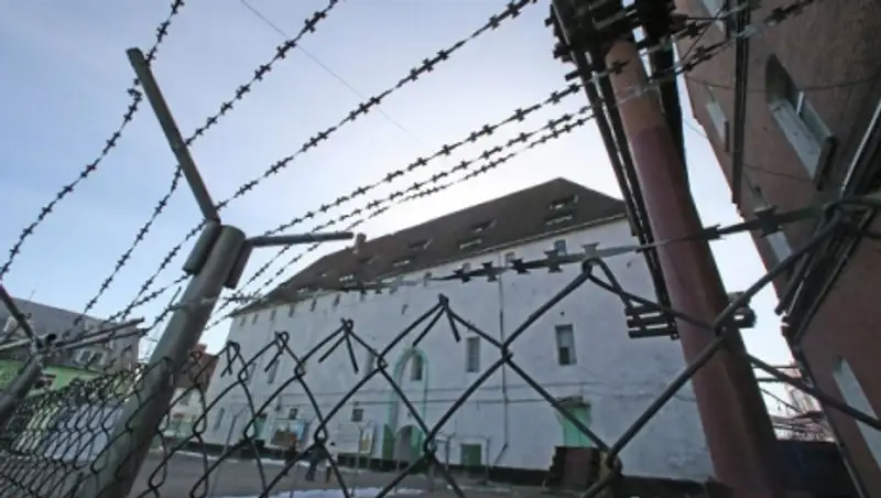 Осужденные в США казахстанцы смогут отбывать срок на родине