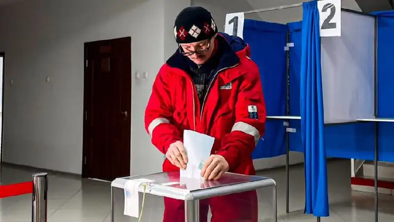 голосование, фото - Новости Zakon.kz от 20.11.2022 21:49