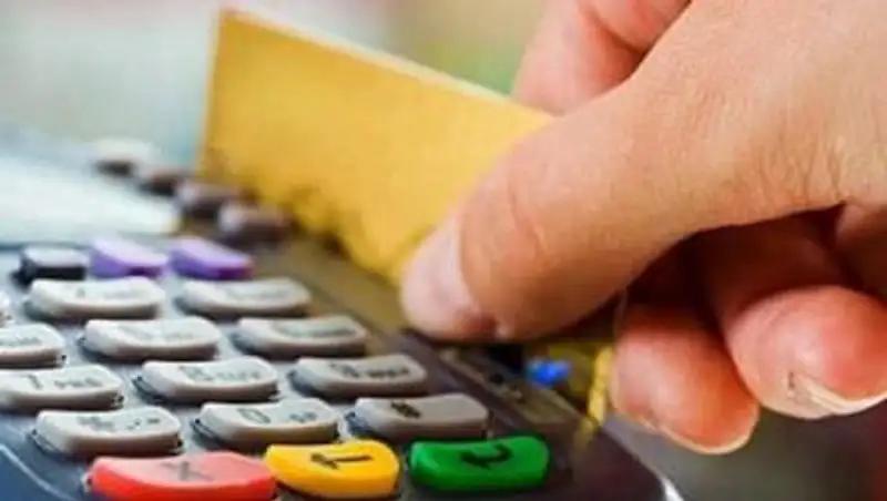 Бизнесмены просят перенести срок установки POS-терминалов
