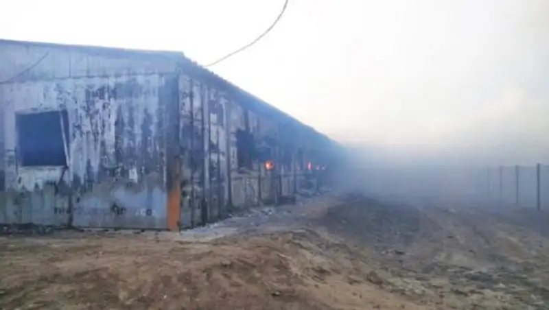 После гибели семи человек в вахтовых поселках Атырауской области проверят общежития