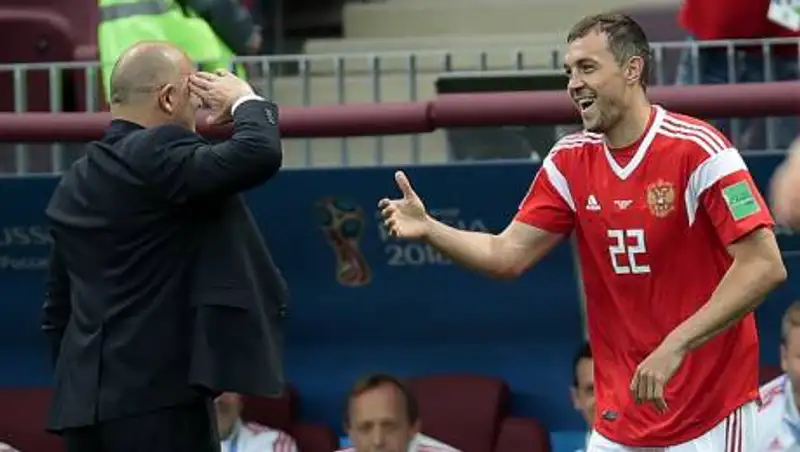 Порноактер оценил интимное видео Дзюбы и предложил работу