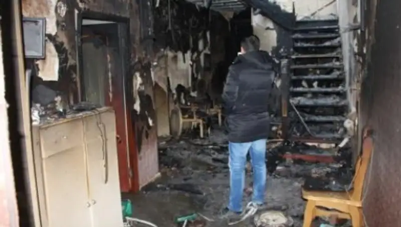 Жильцам горевшего в Актау шестиэтажного дома предоставлено временное жилье