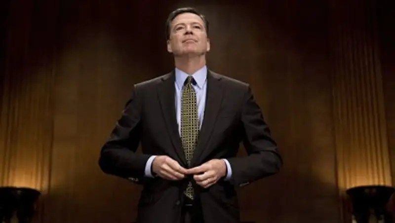 В США поступают в продажу мемуары экс-главы ФБР о Трампе