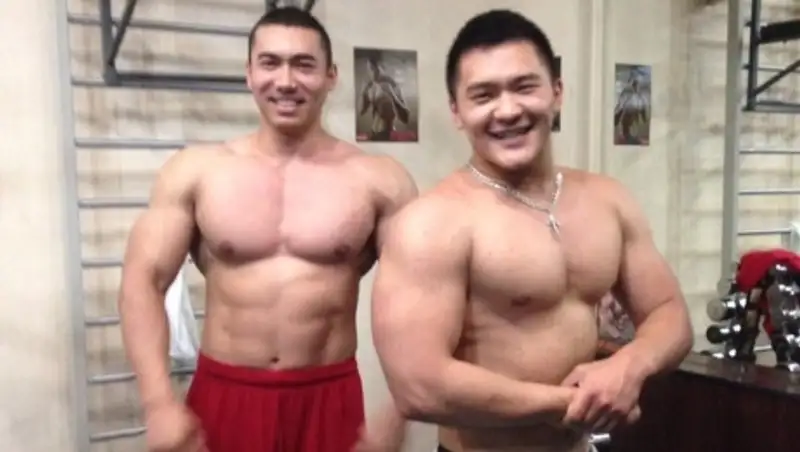 Как накачать тело в домашних условиях или семь простых упражнений