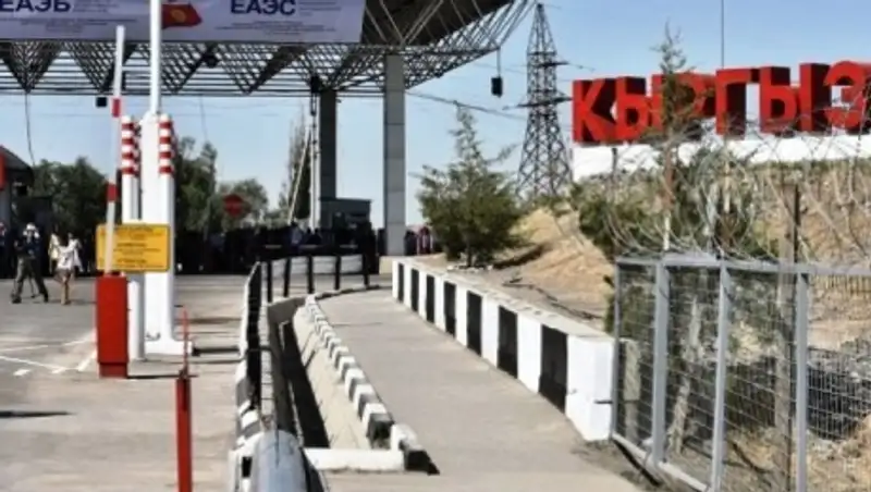 Казахстанские пограничники заметили предполагаемых беглых преступников из Кыргызстана