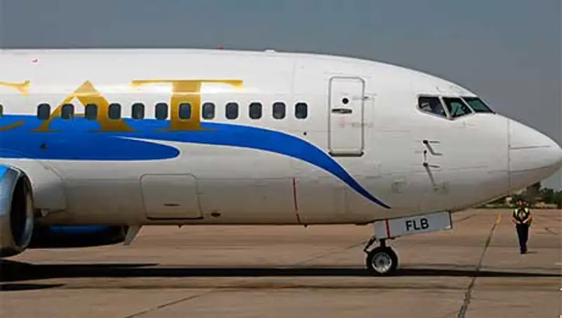 В аэропорту Актау совершил вынужденную посадку Боинг-737 авиакомпании Скат, фото - Новости Zakon.kz от 30.11.2013 00:03