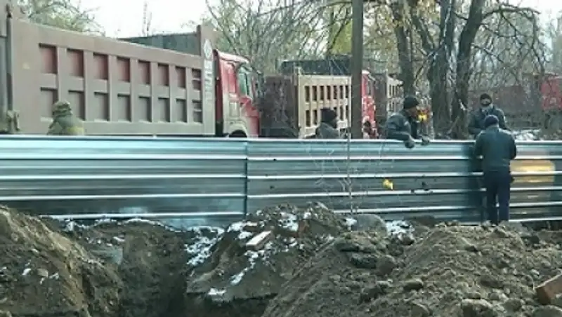 В Алматы приостановлено строительство АЗС на проспекте Аль-Фараби