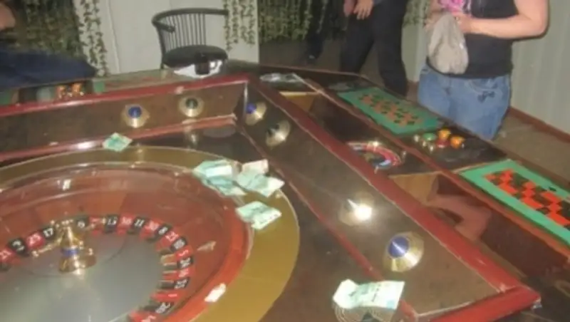 Подпольное казино обнаружено в центре Тараза