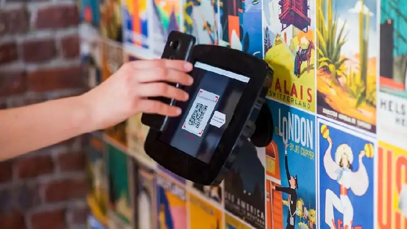 В Казахстане банки перейдут на единую систему QR-кодов